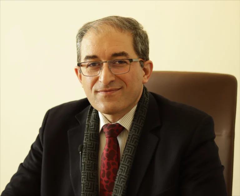 الدكتور عمر الزين دكتور جراحة عامة ومنظار في عمان